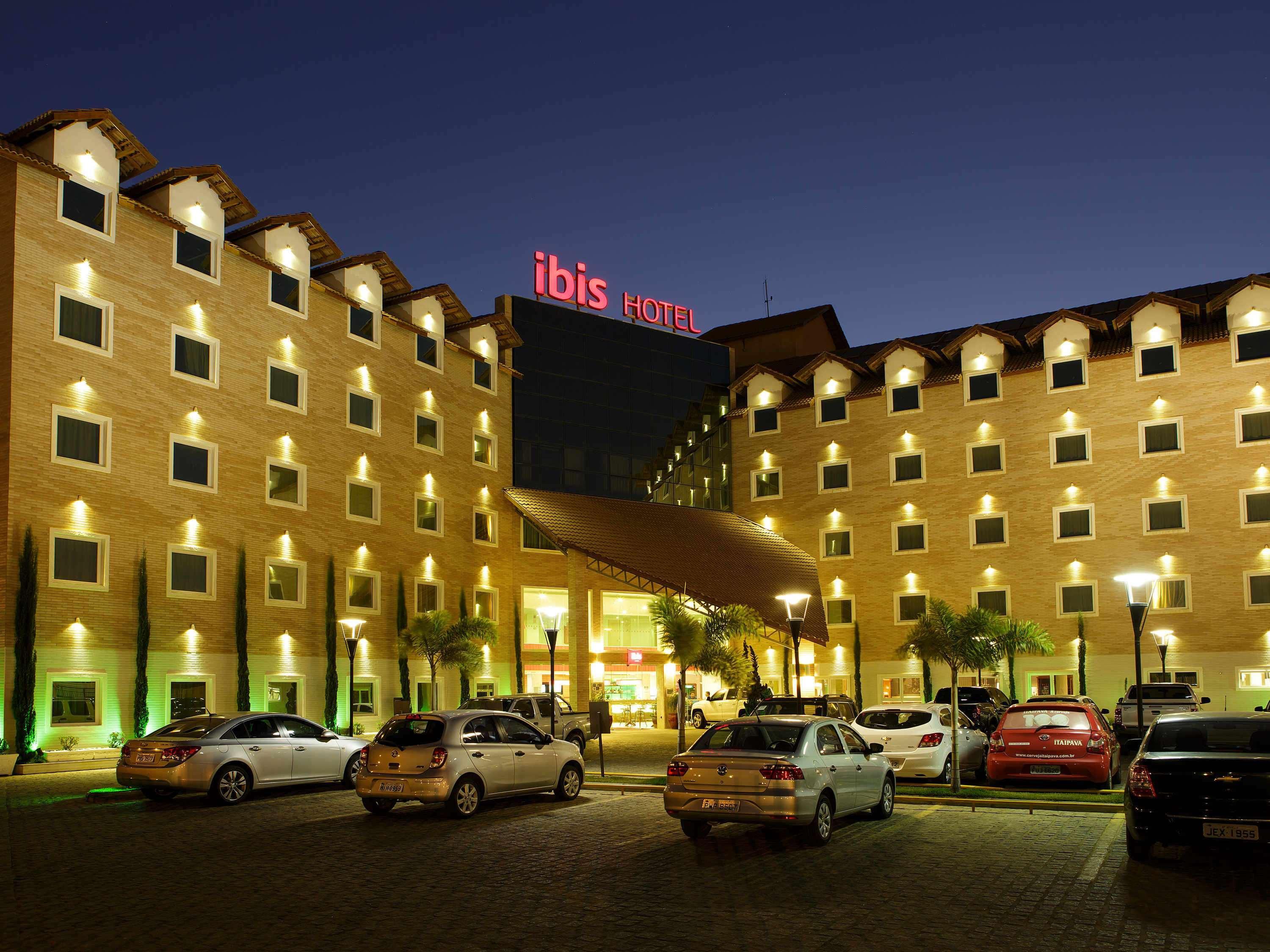 Hotel Ibis Vitória da Conquista Extérieur photo