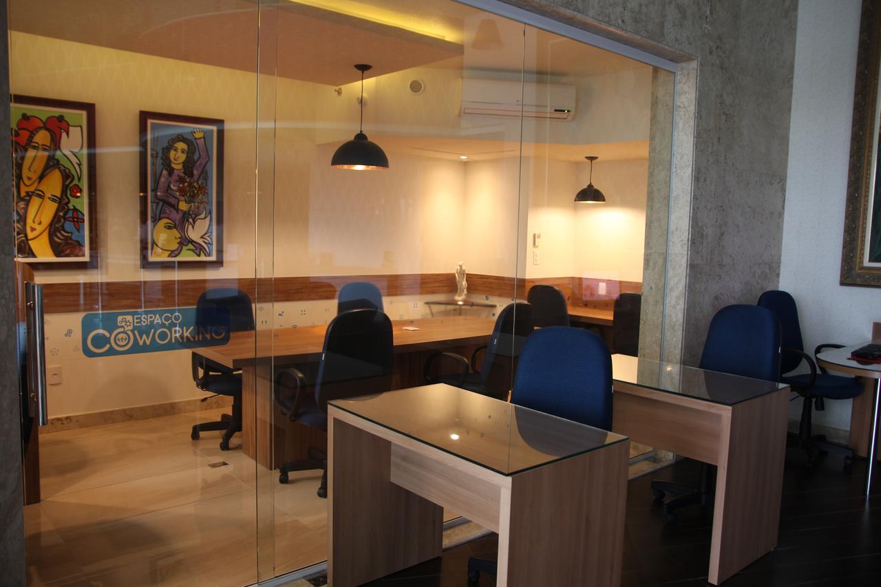 Hotel Ibis Vitória da Conquista Extérieur photo